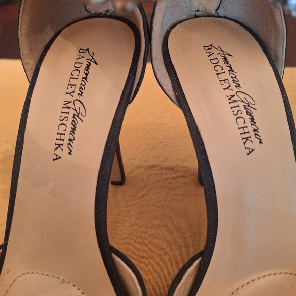 Badgley Mischka Embellished Women's Black Heels Sz 7 - Picture 12 of 16